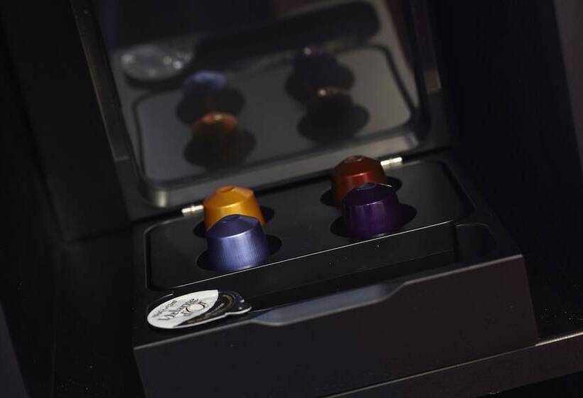 اتاق عادی یک تخته, The Muse Amsterdam  Boutique