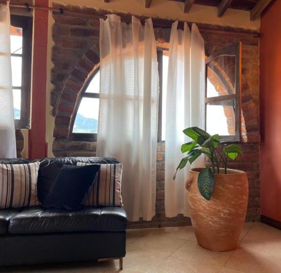 스위트 킹사이즈 침대, Finca Hotel Tierra Verde