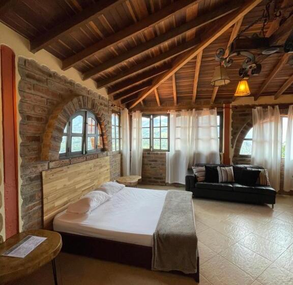 스위트 킹사이즈 침대, Finca Hotel Tierra Verde