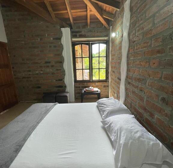 Standard room with outdoor bath, Finca Hotel Tierra Verde