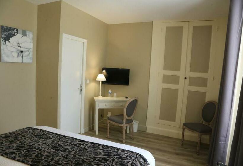 Номер Стандарт, Hostellerie La Bruyere