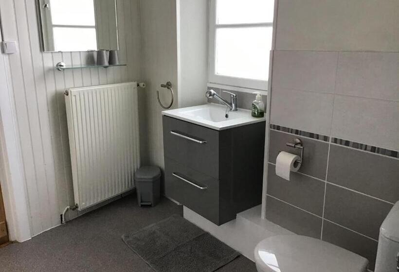 Семейный Номер, Numéro 96 Chambre D Hôtes