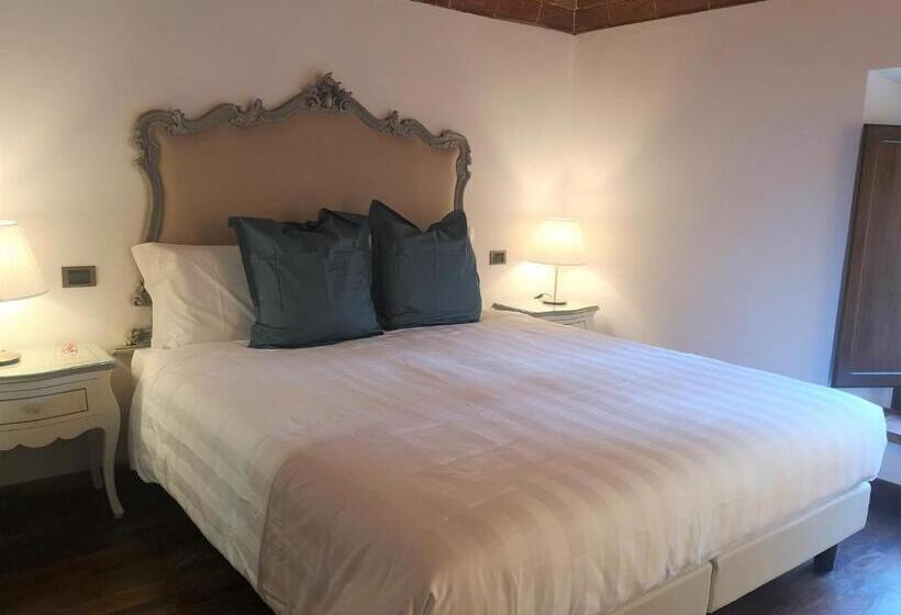 Номер Стандарт Вид на Сад, Maison Tuscany Bed&breakfast