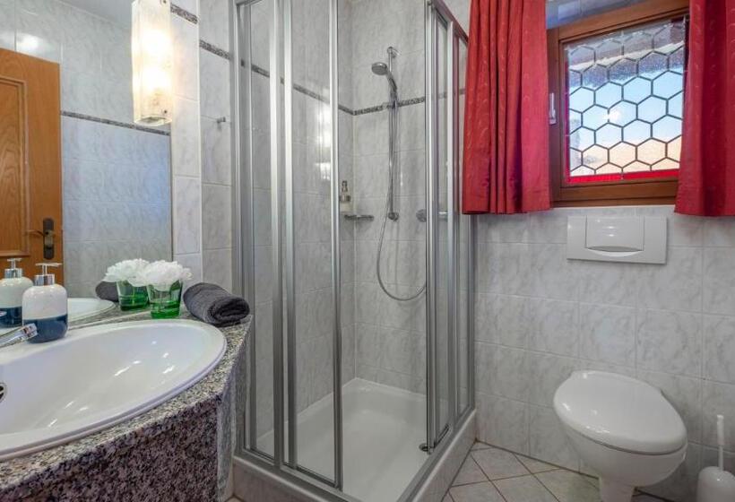 شقة غرفة واحدة, Aparthotel Chiemgaufuchs