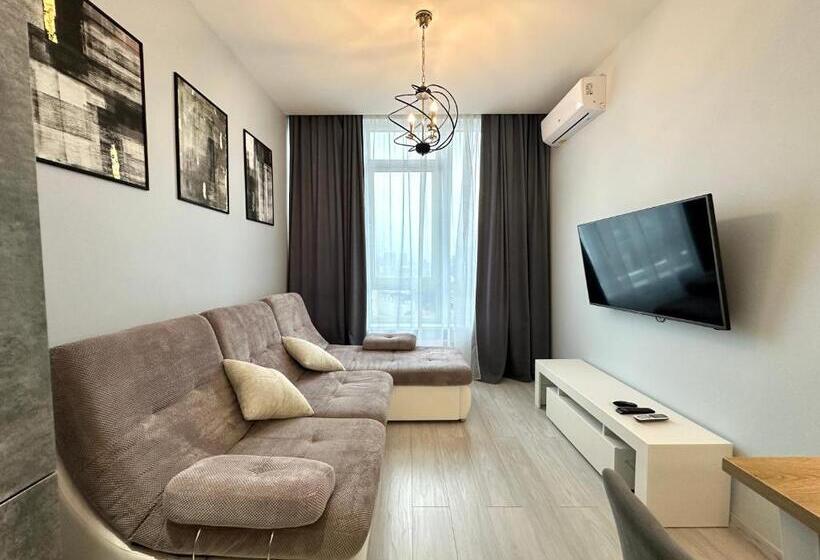 سوییت, Kador Home Hotel Downtown