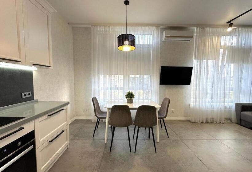 اتاق لوکس, Kador Home Hotel Downtown