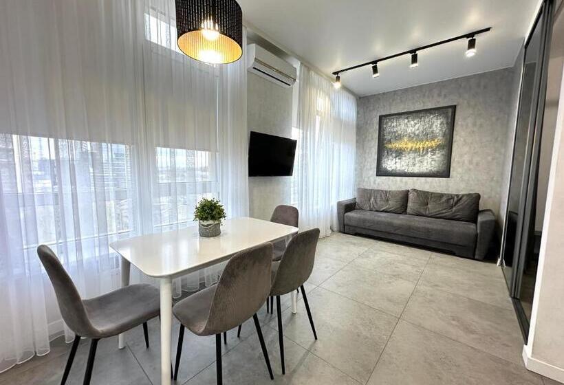 اتاق لوکس, Kador Home Hotel Downtown