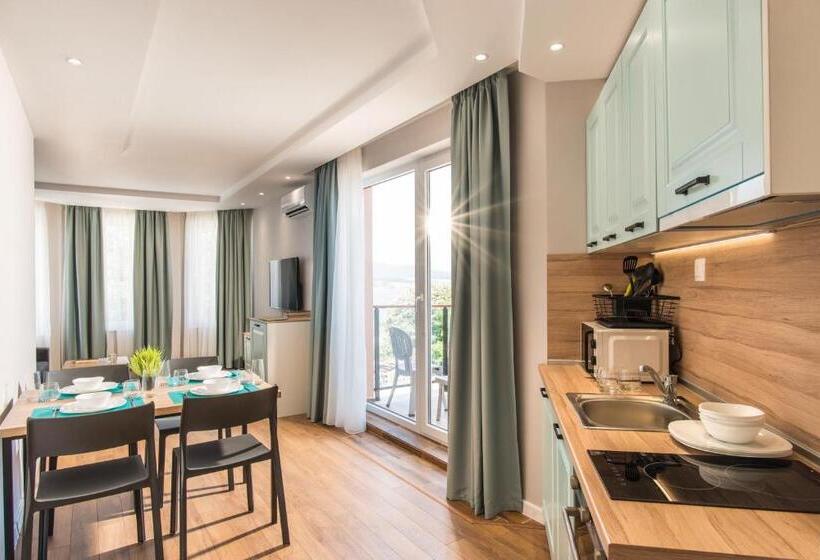 Апартаменты Deluxe 1 Спальня Вид на Море, Casa Paradiso Beach Residence