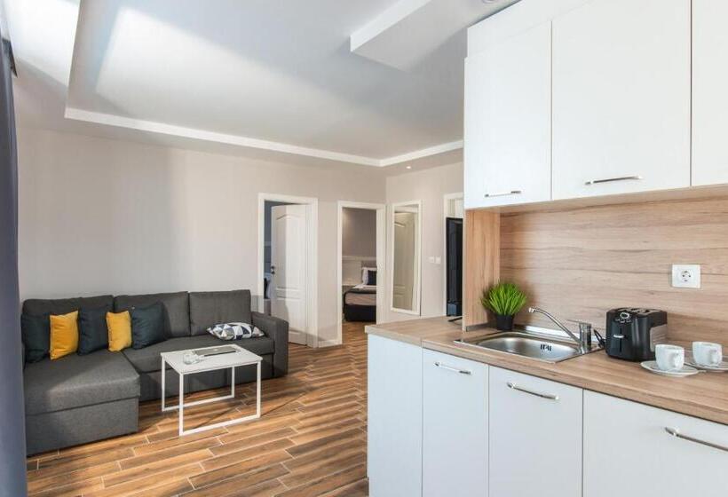 Апартаменты 2 Спальни, Casa Paradiso Beach Residence