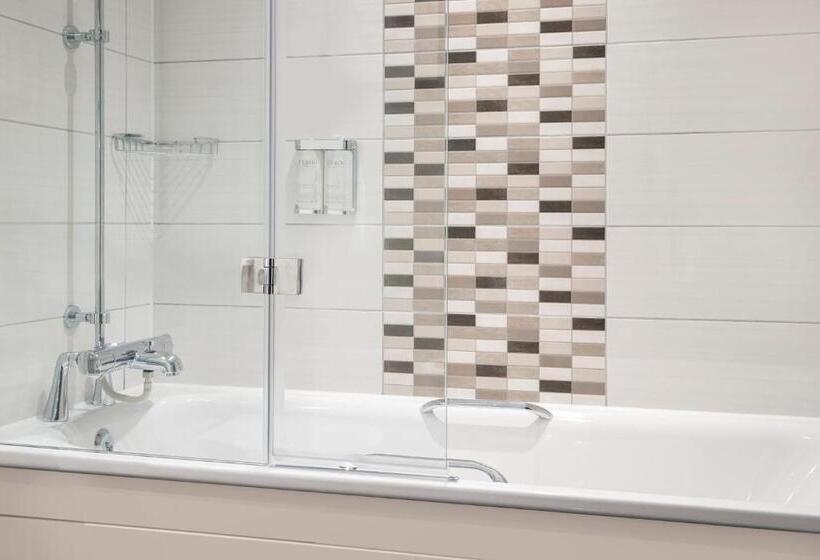 اتاق استاندارد, Leonardo Hotel Chester