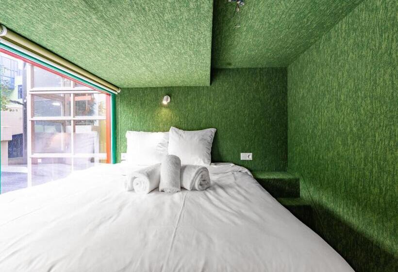 اتاق استاندارد با سرویس بهداشتی مشترک, Not Hotel Rotterdam