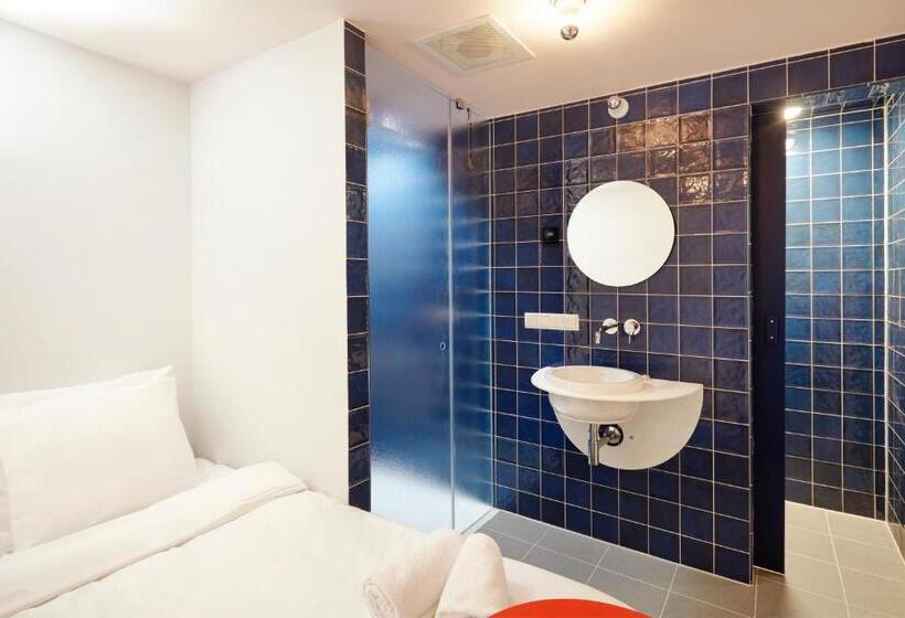 اتاق عادی, Not Hotel Rotterdam