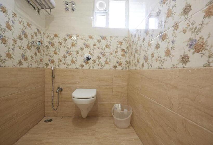 סוויטה דלוקס, Ramtel Inn