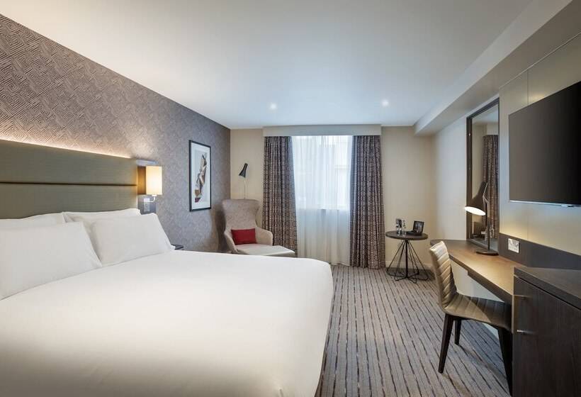 اتاق اجرایی, Leonardo Hotel Chester