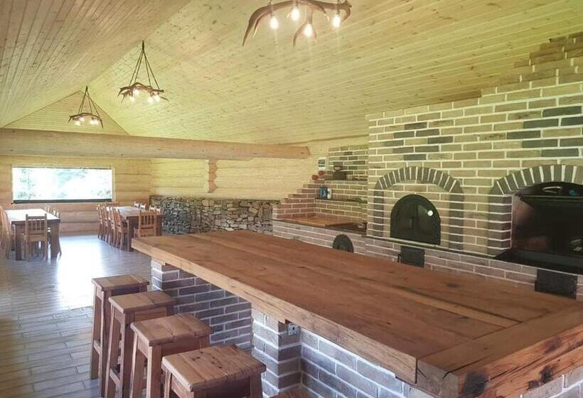 Дом 1 Спальня, Casa Pădurarului