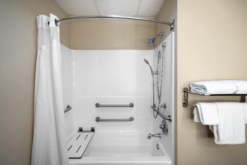 Номер Стандарт, Holiday Inn Express Hotel & Suites Ashland, An Ihg