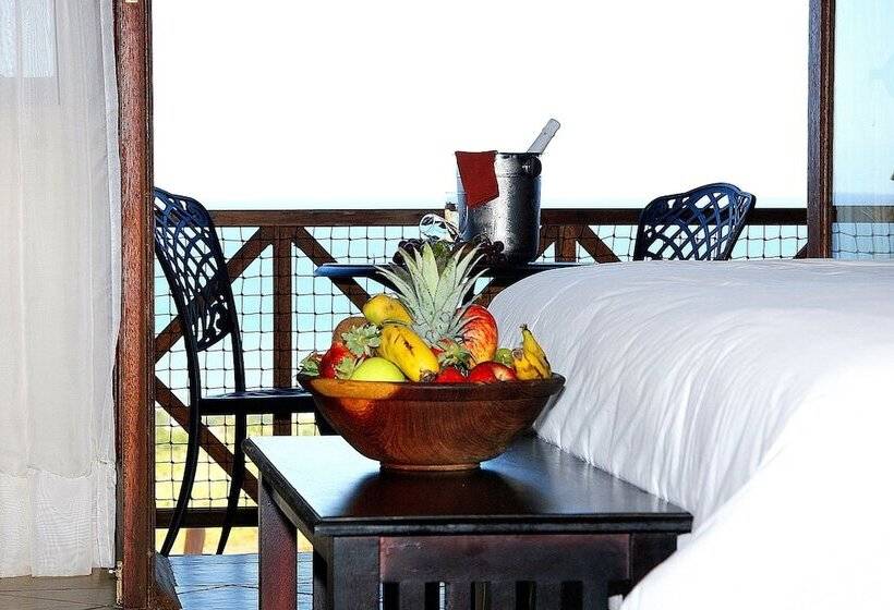 Люкс 3 Спальни, Premier Splendid Inn Port Edward