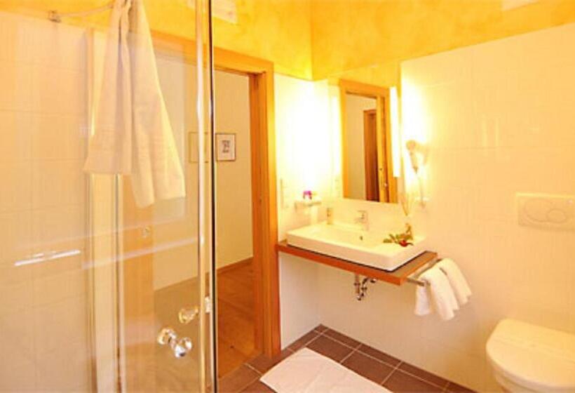 آپارتمان 2 خوابه با تراس, Apparthotel Gartenresidence Nalserhof