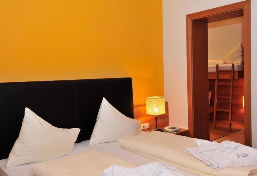 آپارتمان 2 خوابه با تراس, Apparthotel Gartenresidence Nalserhof