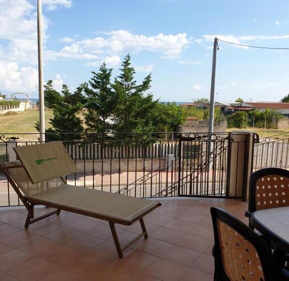 اتاق استاندارد چهار تخته, Green Park Residence