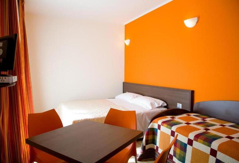استودیوی استاندارد, Residence Coccinella