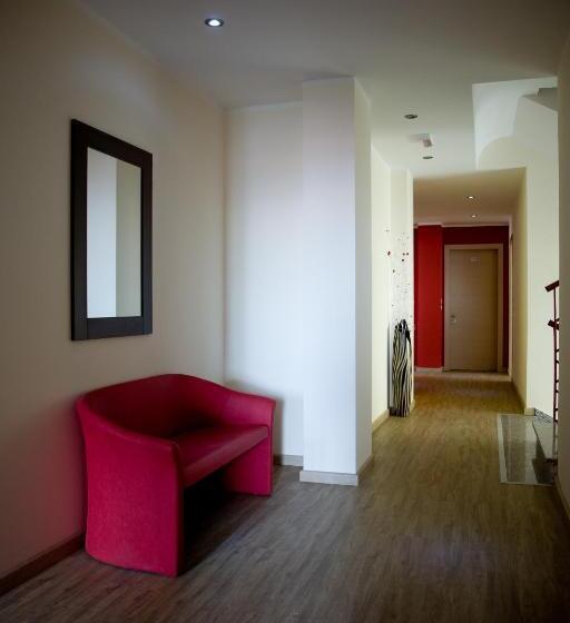 استودیوی استاندارد, Residence Coccinella