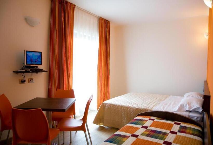استودیوی استاندارد, Residence Coccinella