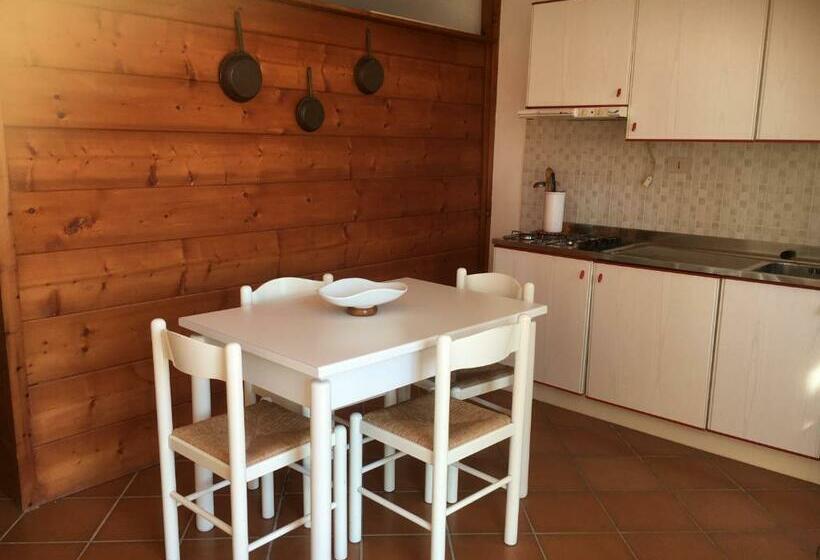 스탠다드 스튜디오 정원 전망, Agriturismo Il Poggio