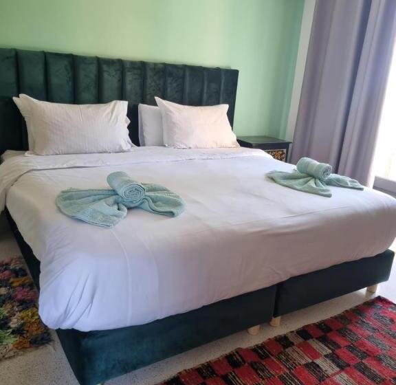 Perhesviitti, Riad Les Deux Citronniers