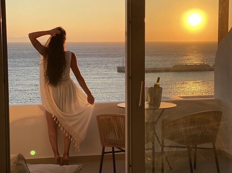 Номер Deluxe Вид на Море, Avra Mykonos