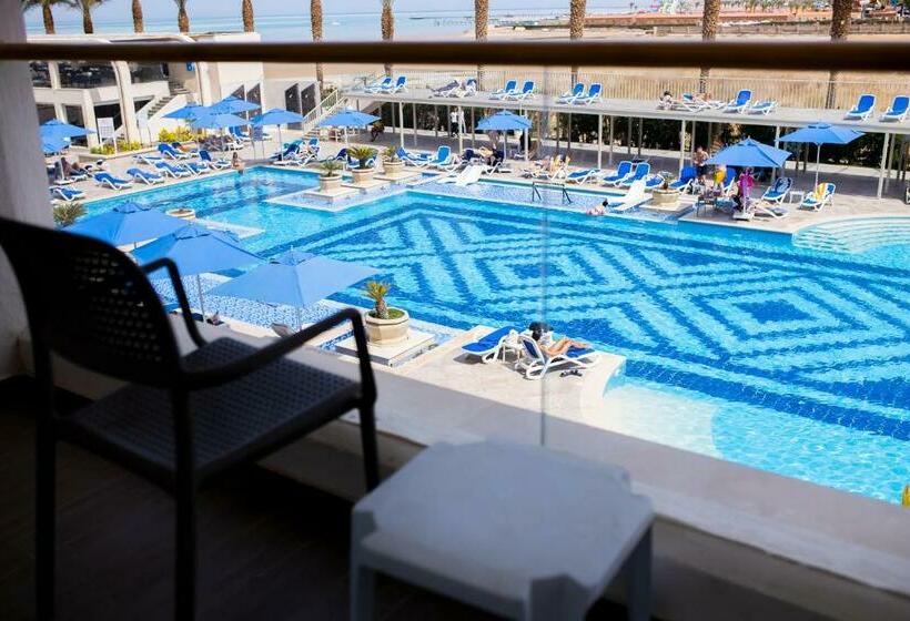 اتاق لوکس با چشم‌انداز استخر, Bellagio Beach Resort & Spa