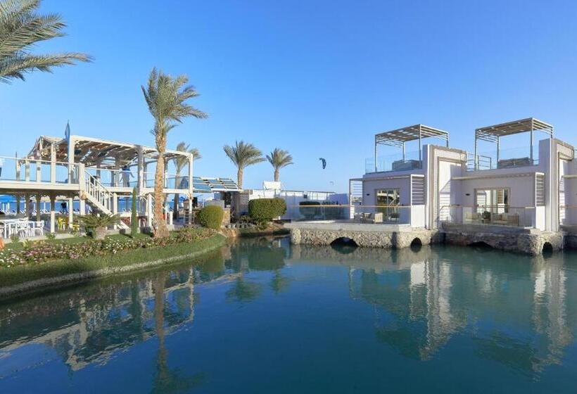 بانگلوی استاندارد, Bellagio Beach Resort & Spa