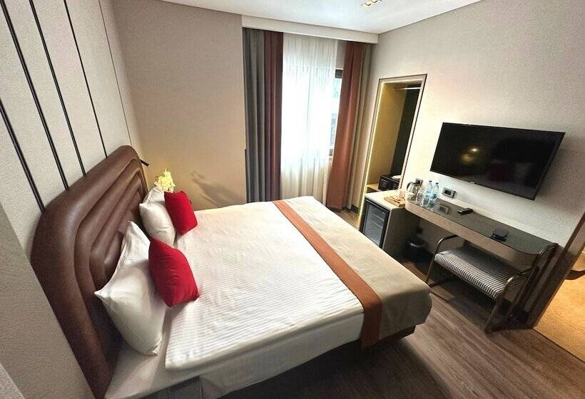 اتاق لوکس, Edition Old City Hotel