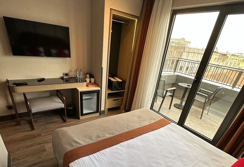 اتاق لوکس با بالکن, Edition Old City Hotel