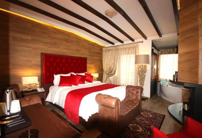 Полулюкс, Archontiko Metsovou Luxury Boutique
