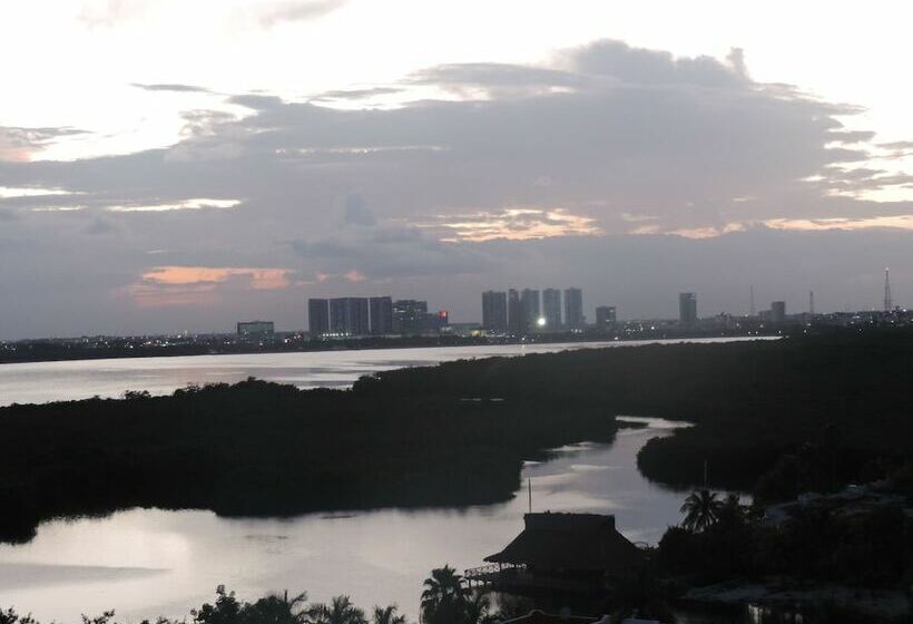 اتاق استاندارد, Calypso Cancun