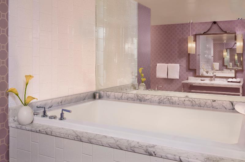 سوییت لوکس, Kimpton Hotel Palomar Philadelphia, An Ihg