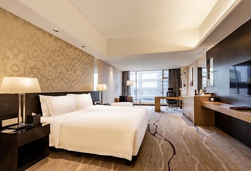 Номер Deluxe, Swiss Grand Xiamen Harbour View
