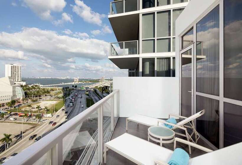 Номер Стандарт, The Grayson Miami Downtown