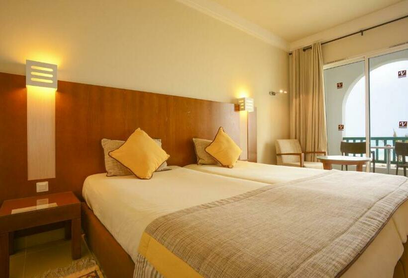 اتاق استاندارد سه نفره, Vincci Helios Beach