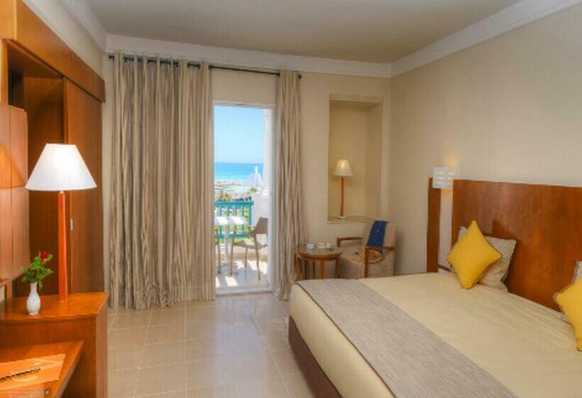 اتاق استاندارد با چشم‌انداز دریا, Vincci Helios Beach