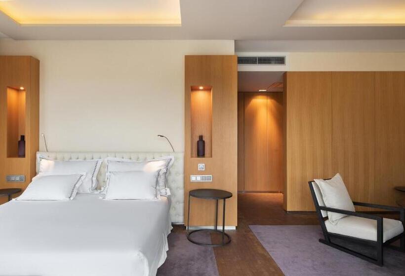 Полулюкс, Valbusenda Hotel Bodega & Spa