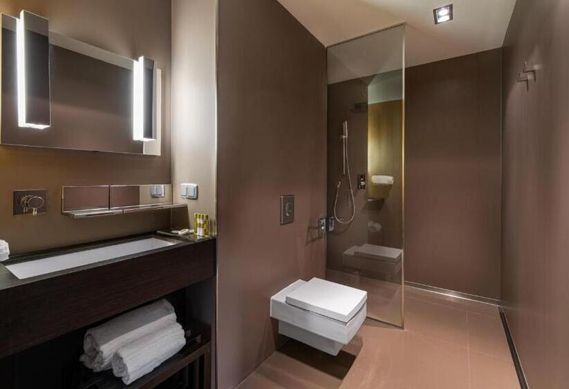 Королевский Люкс, Valbusenda Hotel Bodega & Spa