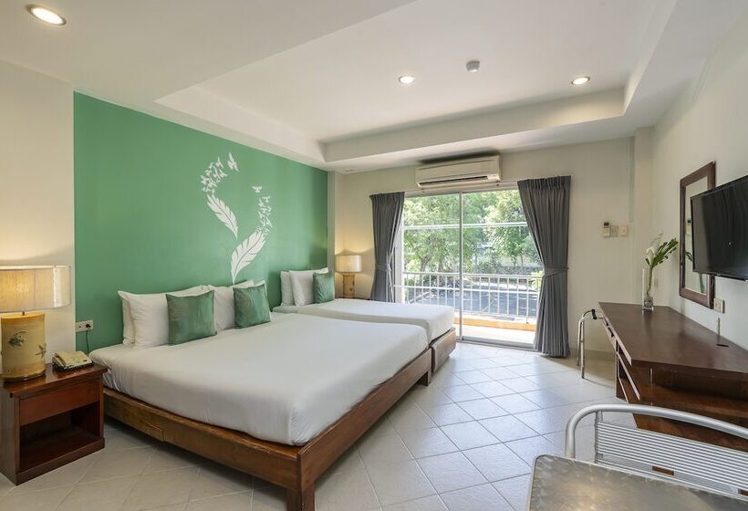 Номер Стандарт Трехместный, Bella Villa Pattaya 3rd Road