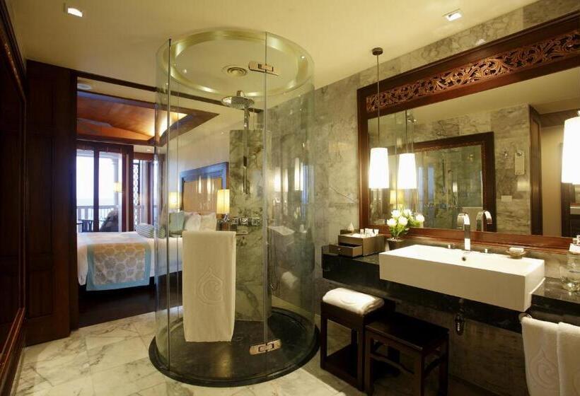 스탠다드 룸 킹사이즈 침대, Centara Grand Beach Resort Phuket   Sha Plus
