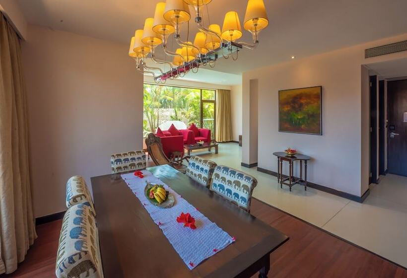Президентский Люкс, O Hotel Goa, Candolim Beach