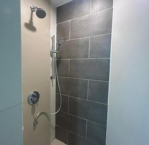 اتاق استاندارد با تخت بزرگ, The Elopura