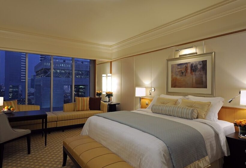 Номер Премиум, Ritz Carlton Difc Downtown Dubai