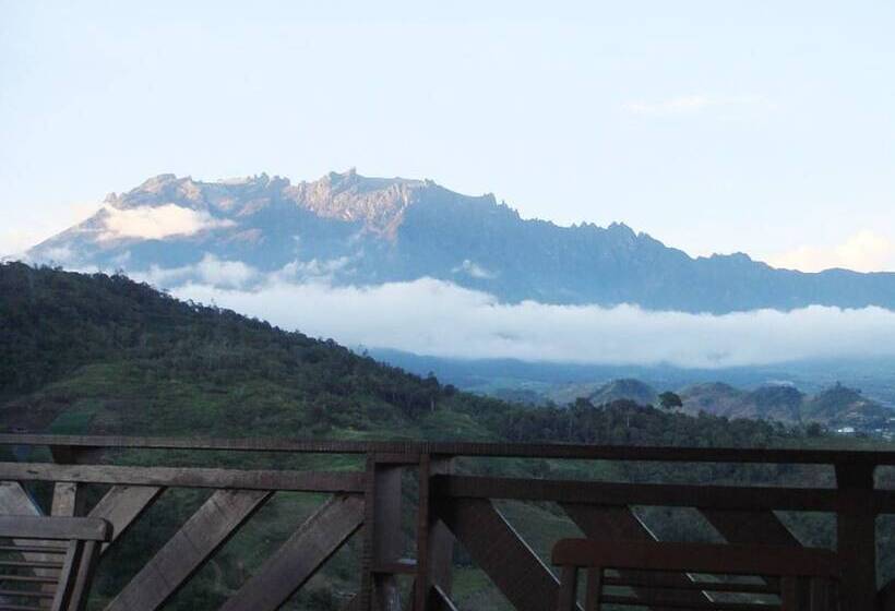 Номер Стандарт, Celyn Resort Kinabalu
