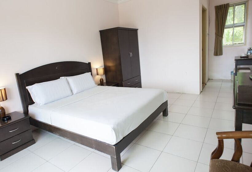 Номер Стандарт, Celyn Resort Kinabalu